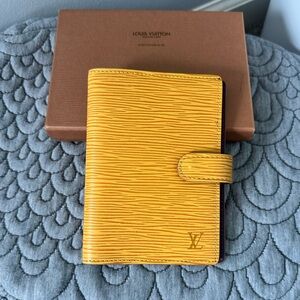 GUC💛Louis Vuitton Agenda Epi Leather Yellow Planner/Wallet